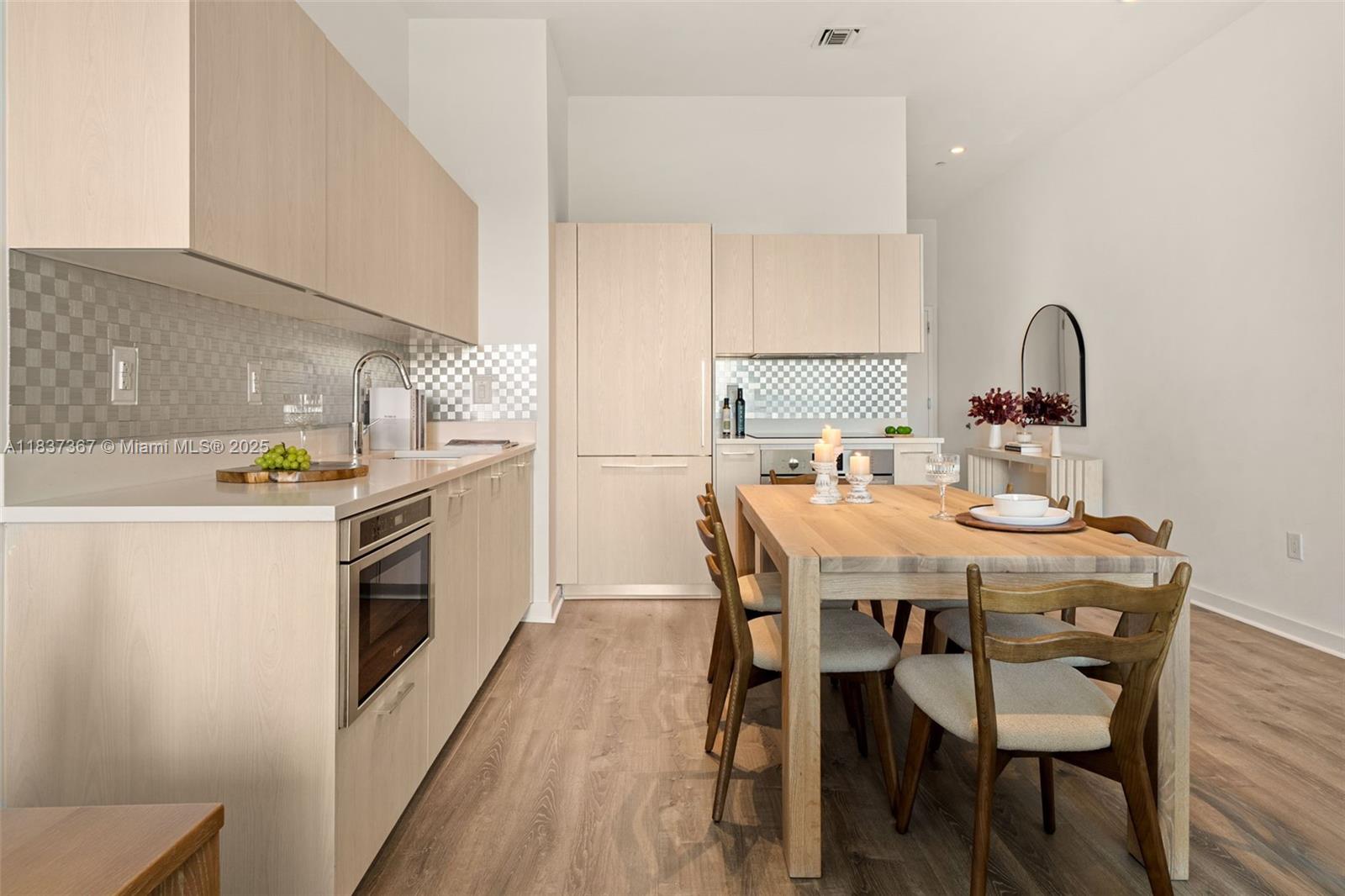 PARAISO BAYVIEWS CONDO - Residential Lease