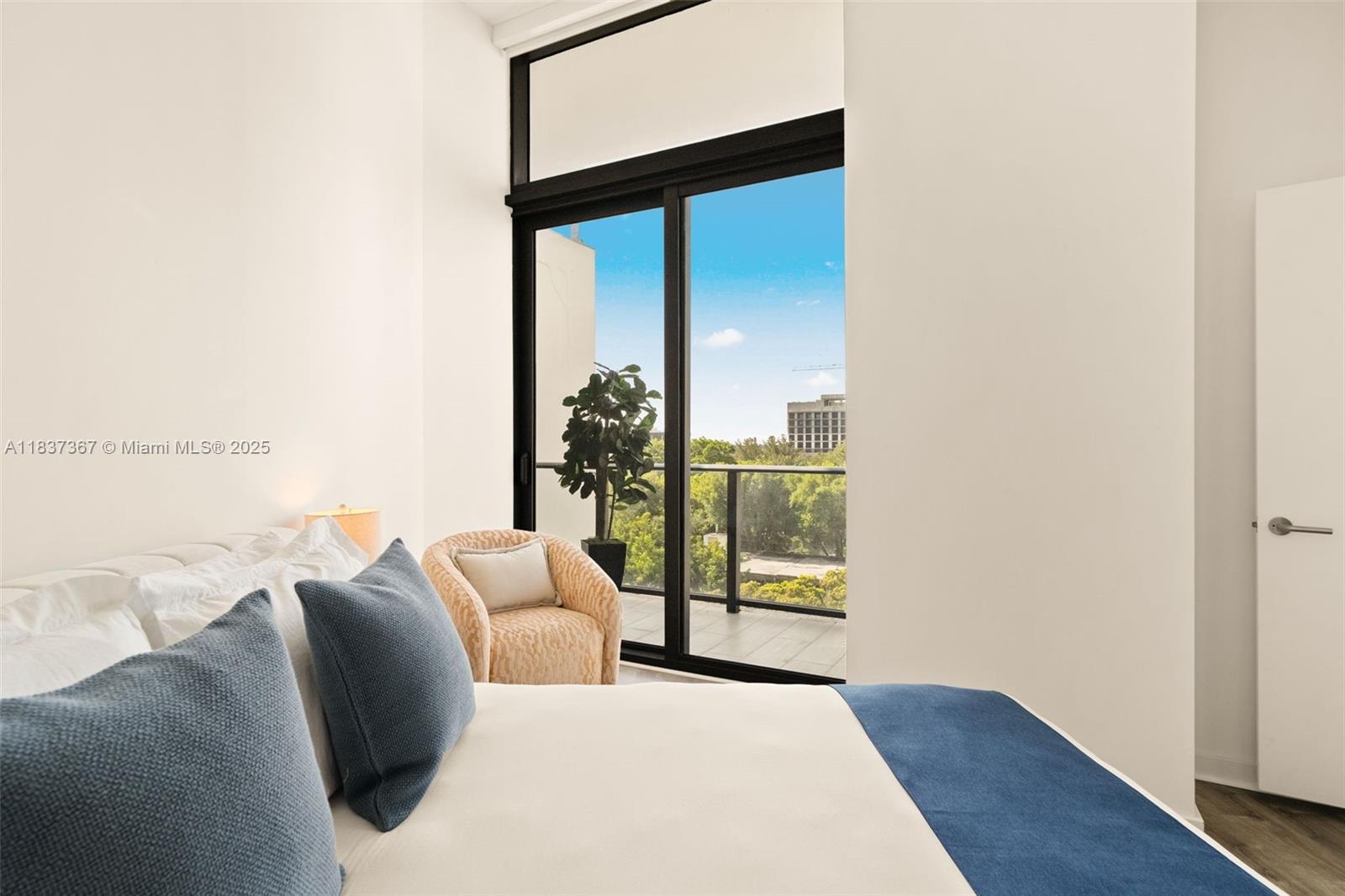 PARAISO BAYVIEWS CONDO - Residential Lease