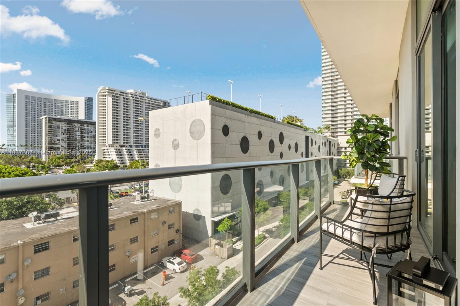 PARAISO BAYVIEWS CONDO - Residential Lease