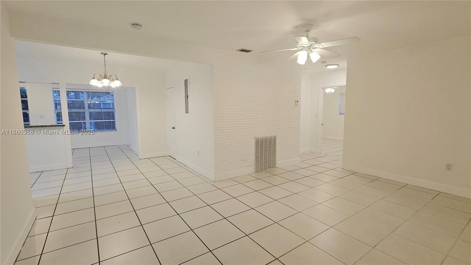 MIRAMAR SEC 11 - Residential