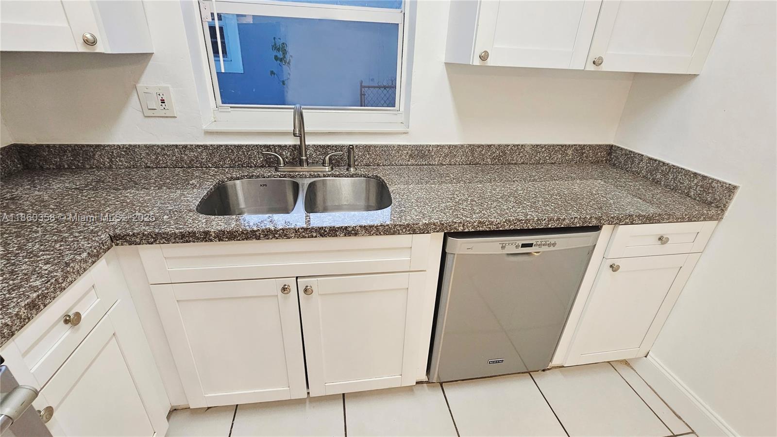 MIRAMAR SEC 11 - Residential