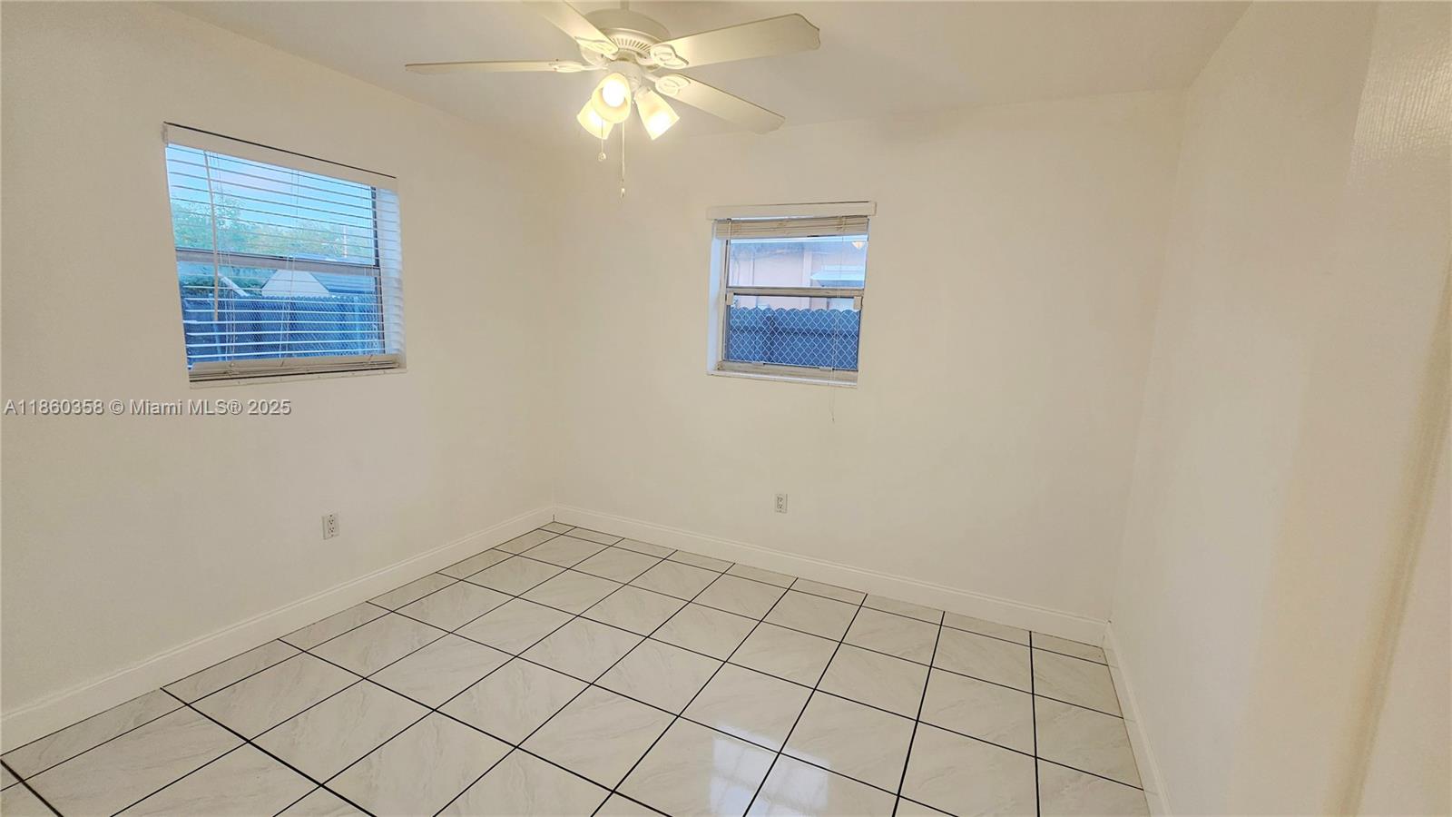 MIRAMAR SEC 11 - Residential