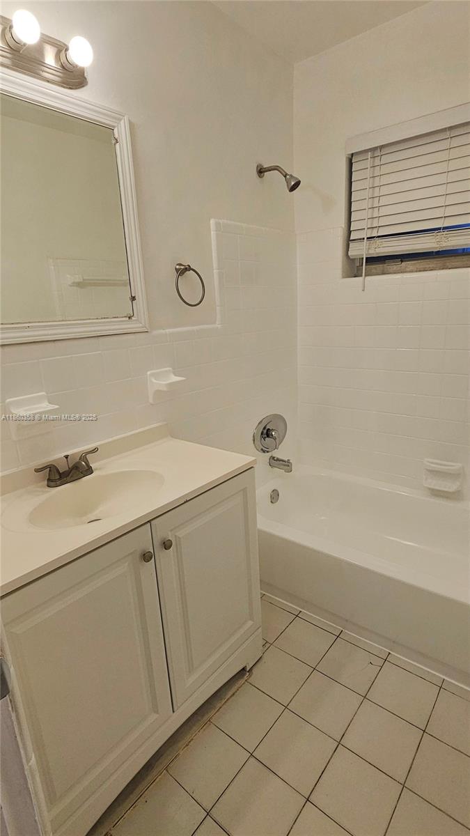 MIRAMAR SEC 11 - Residential