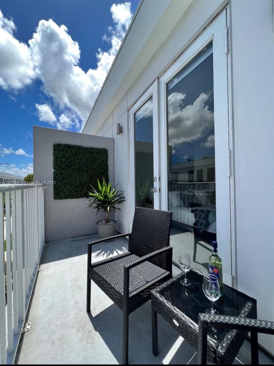 VITTORIA GARDENS - Residential