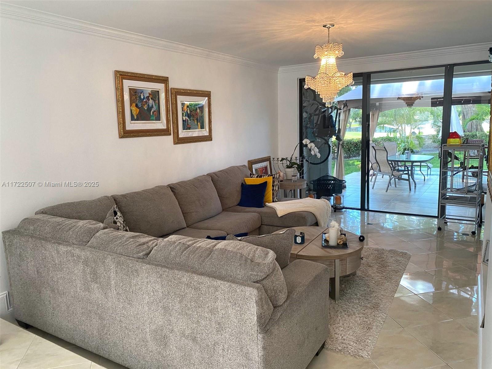 DELVISTA B CONDO - Residential