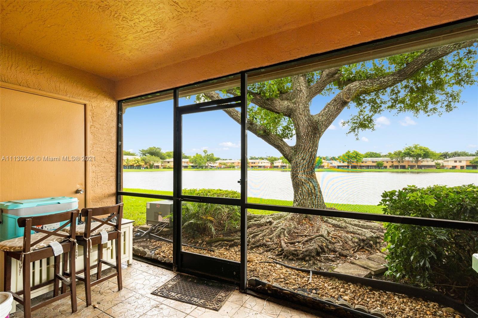 PEMBROKE POINTE SEC TWO - Residential