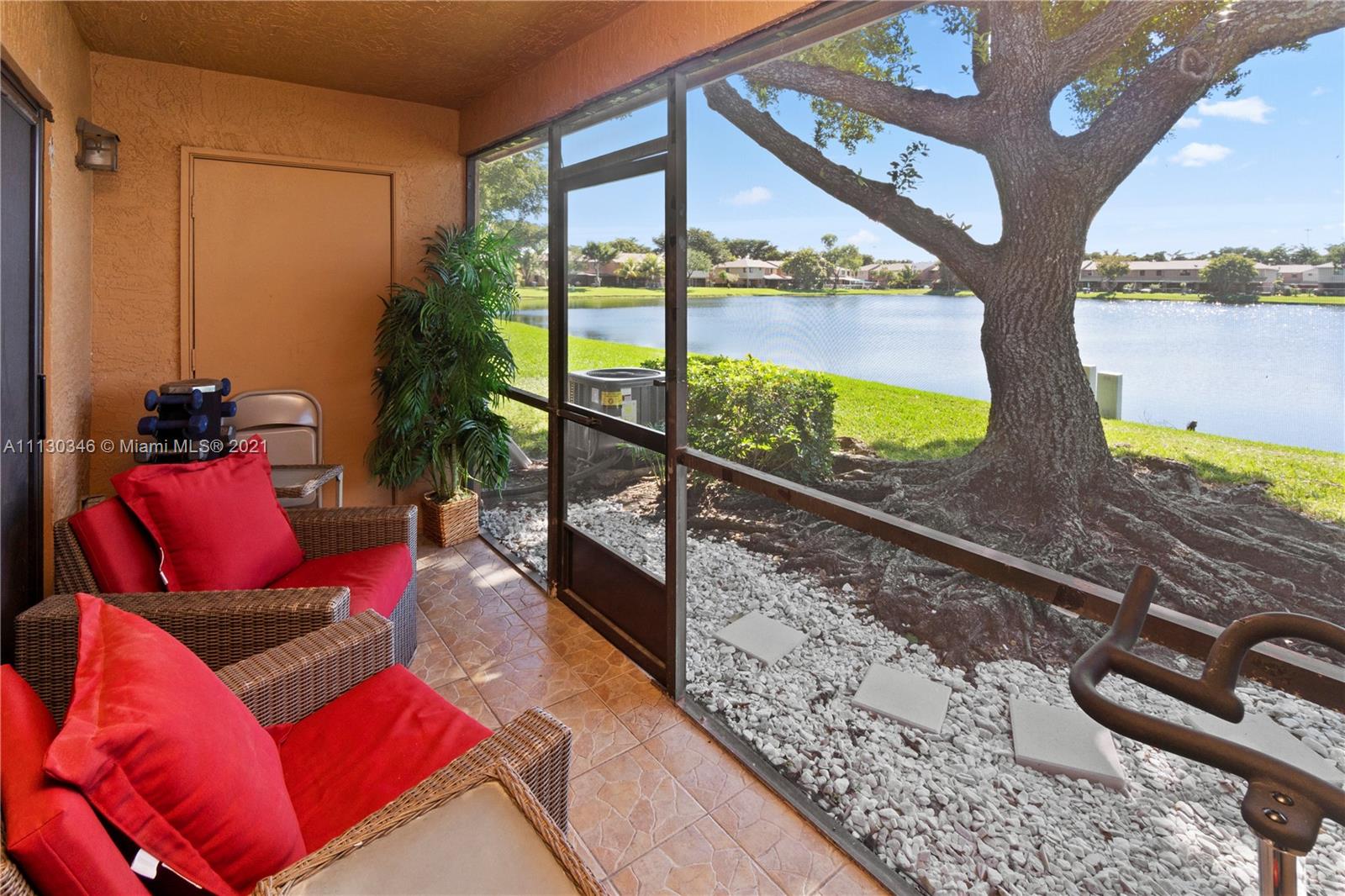 PEMBROKE POINTE SEC TWO - Residential