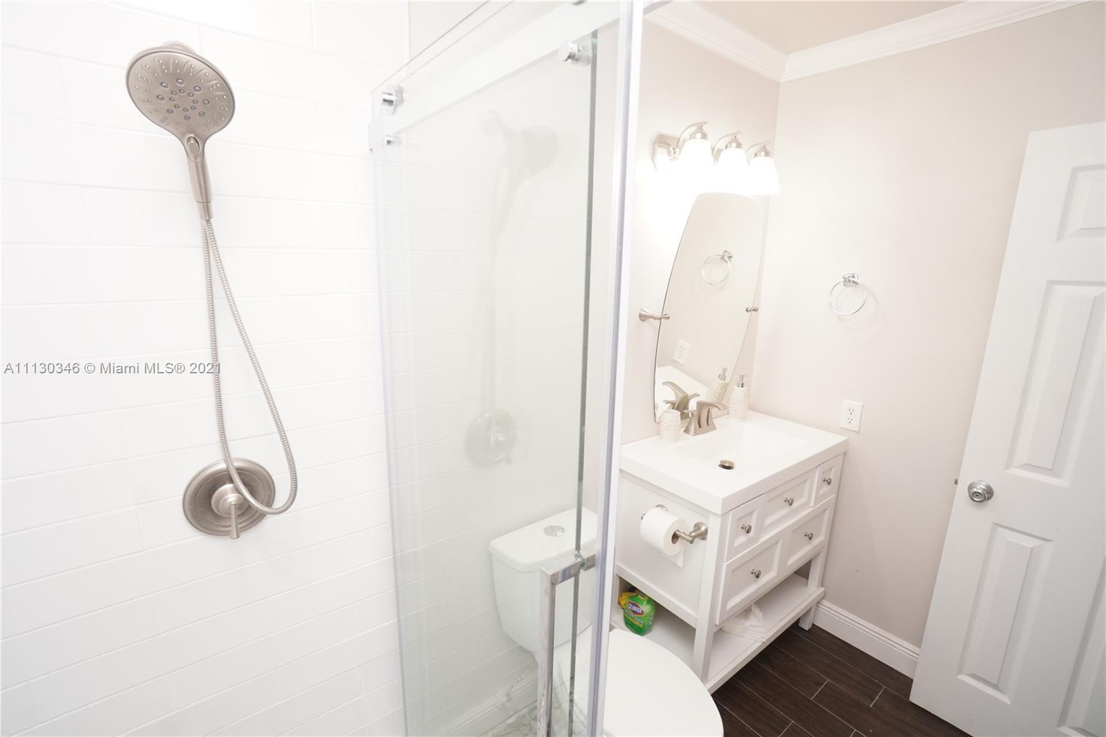 PEMBROKE POINTE SEC TWO - Residential