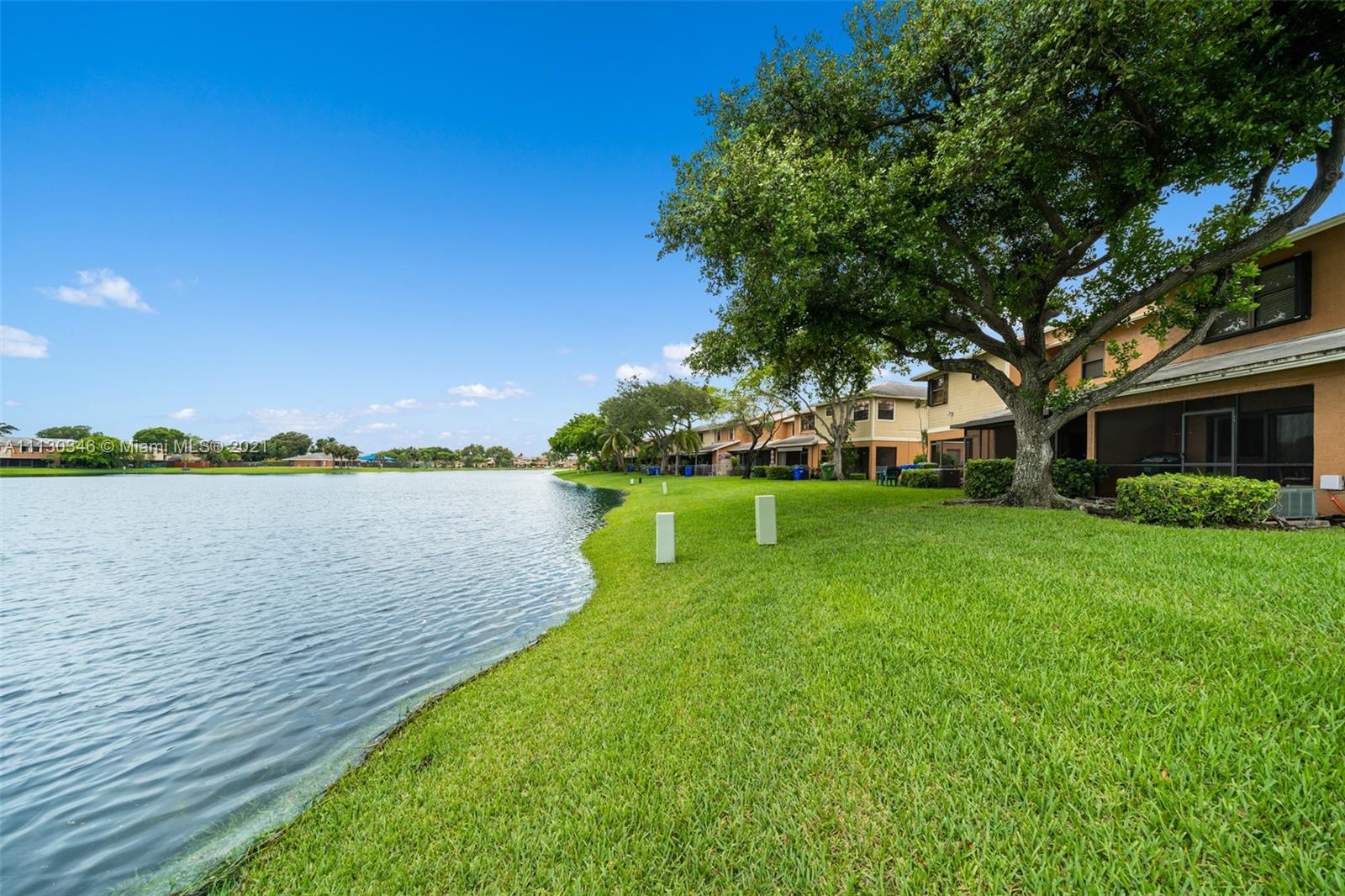 PEMBROKE POINTE SEC TWO - Residential