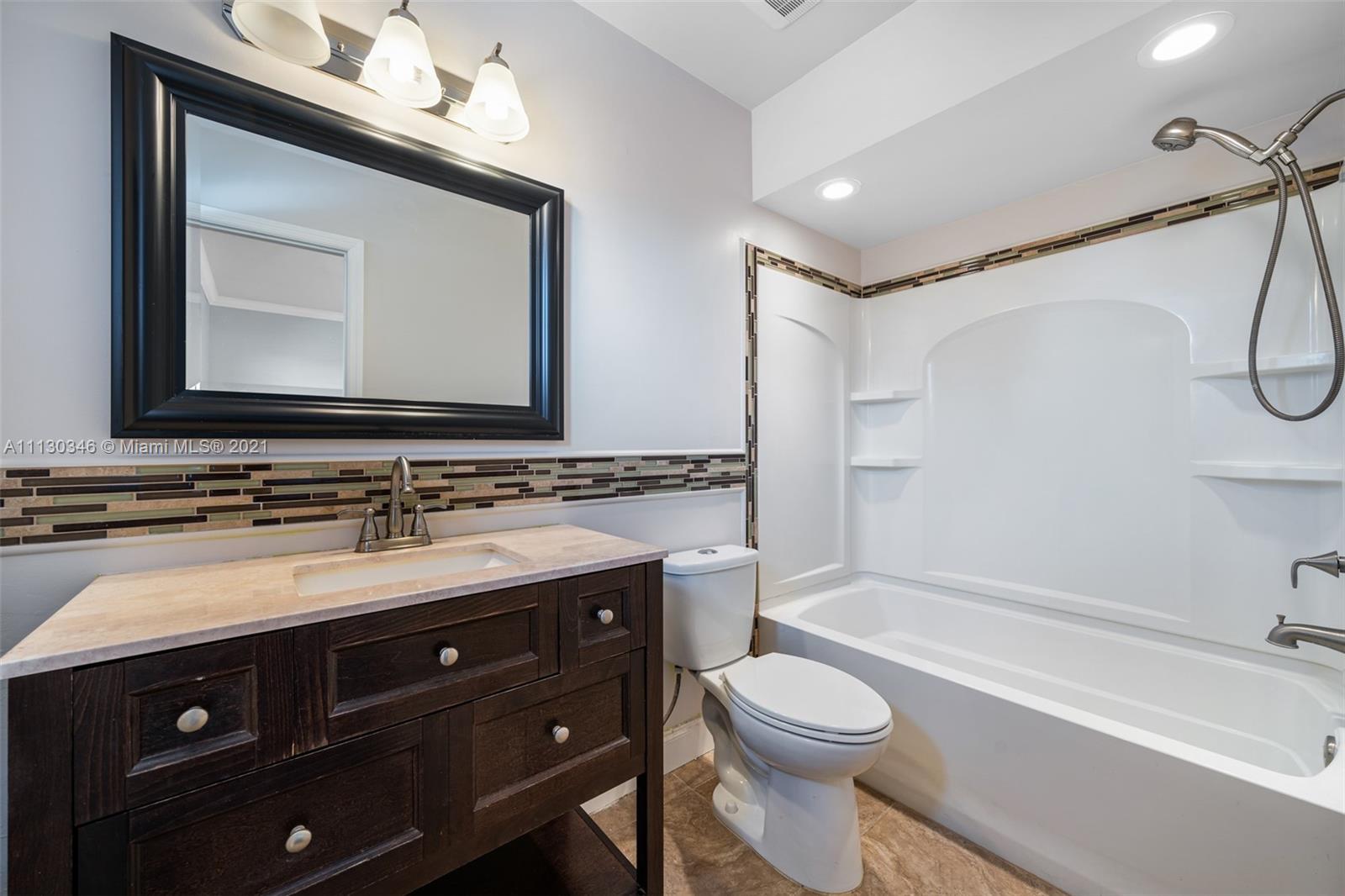 PEMBROKE POINTE SEC TWO - Residential