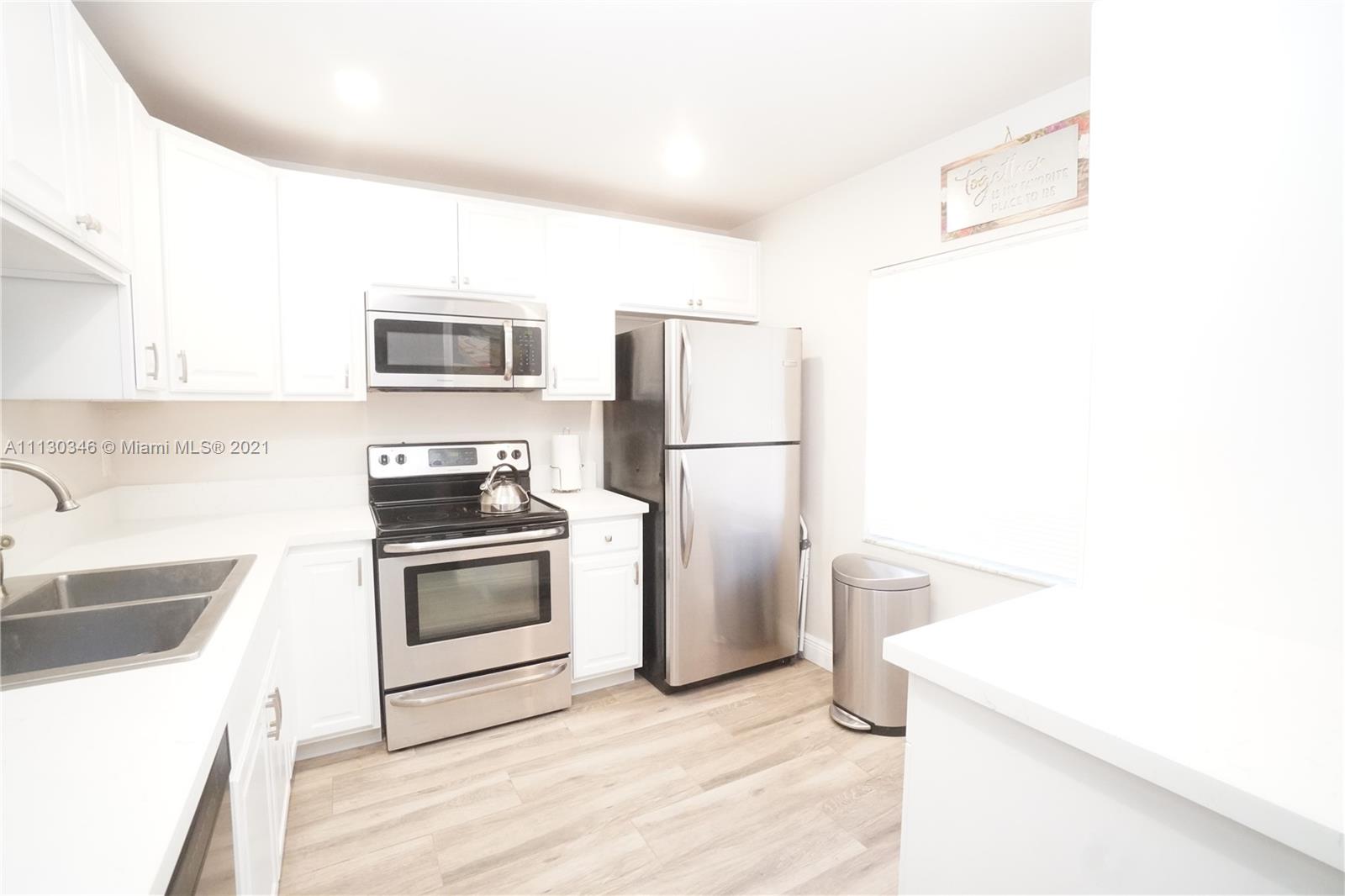 PEMBROKE POINTE SEC TWO - Residential