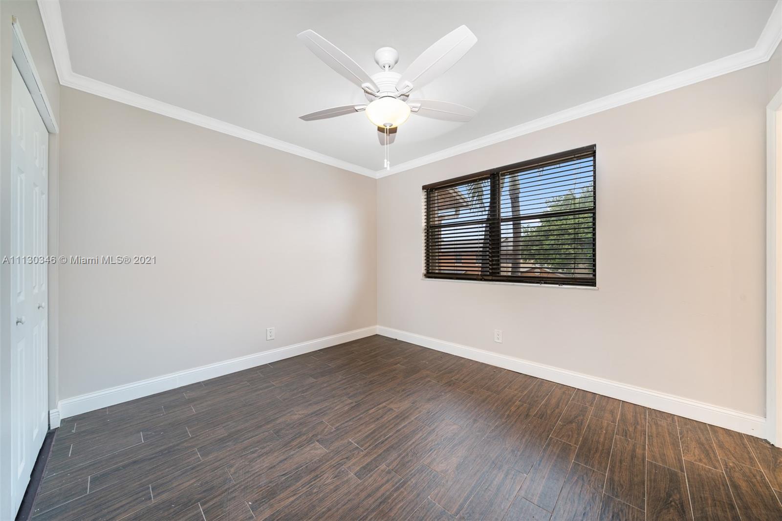 PEMBROKE POINTE SEC TWO - Residential