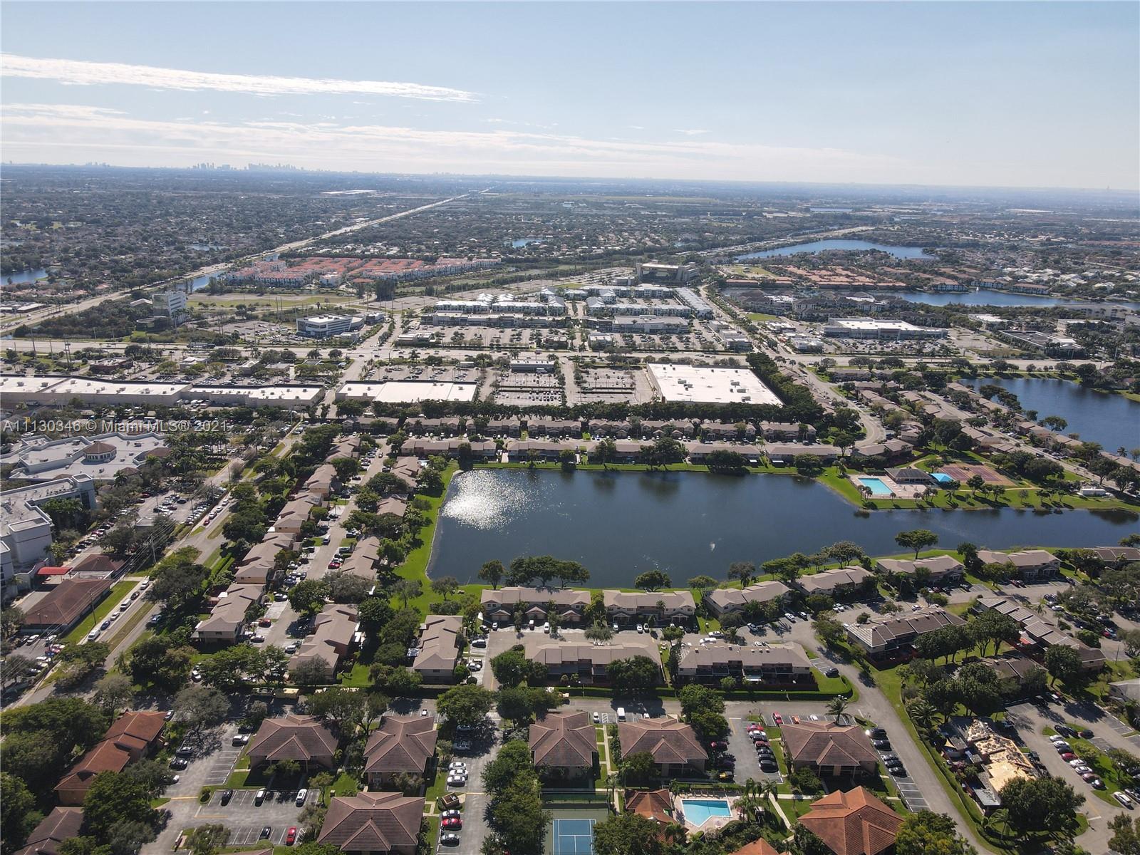 PEMBROKE POINTE SEC TWO - Residential