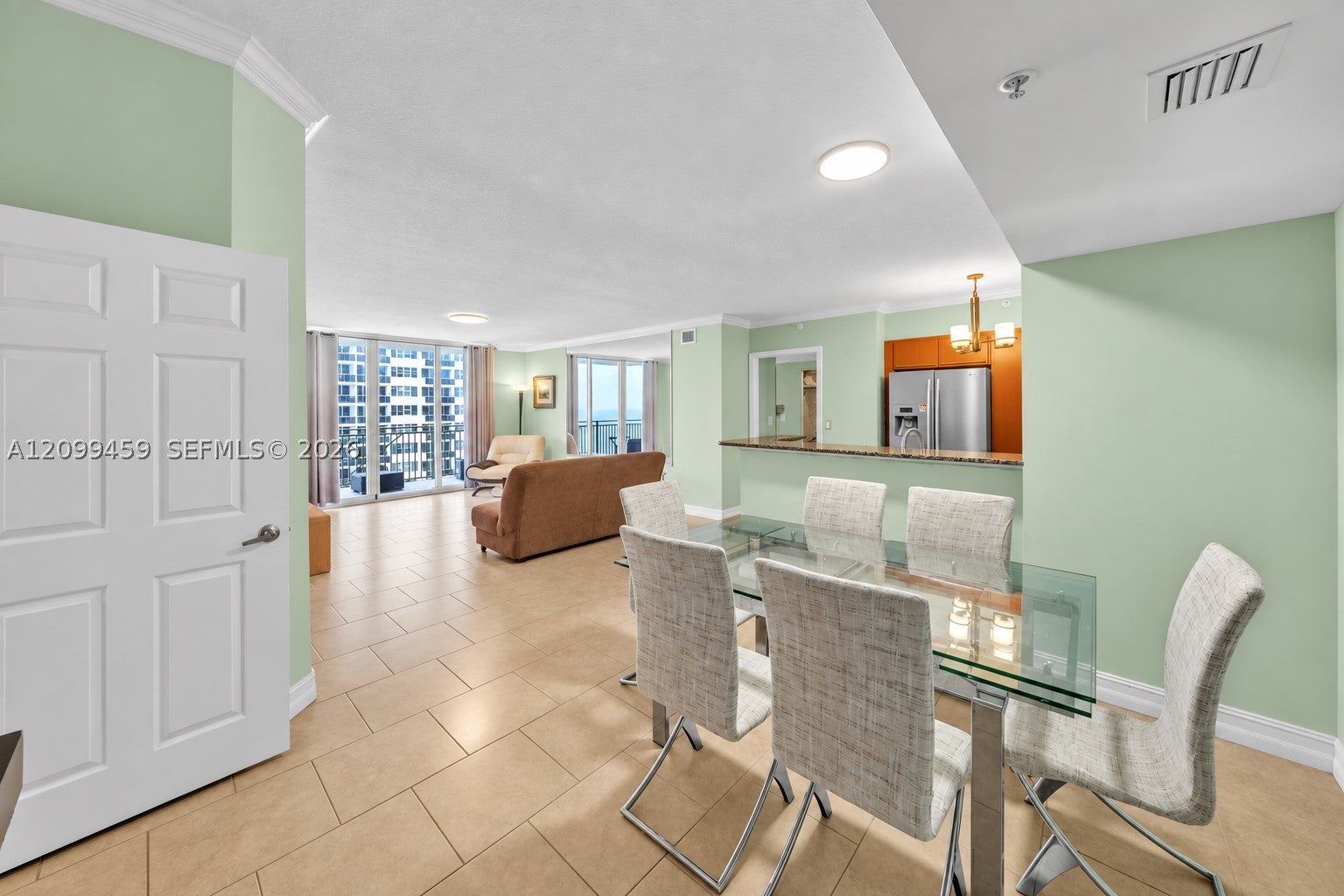 2080 S Ocean Dr 1509