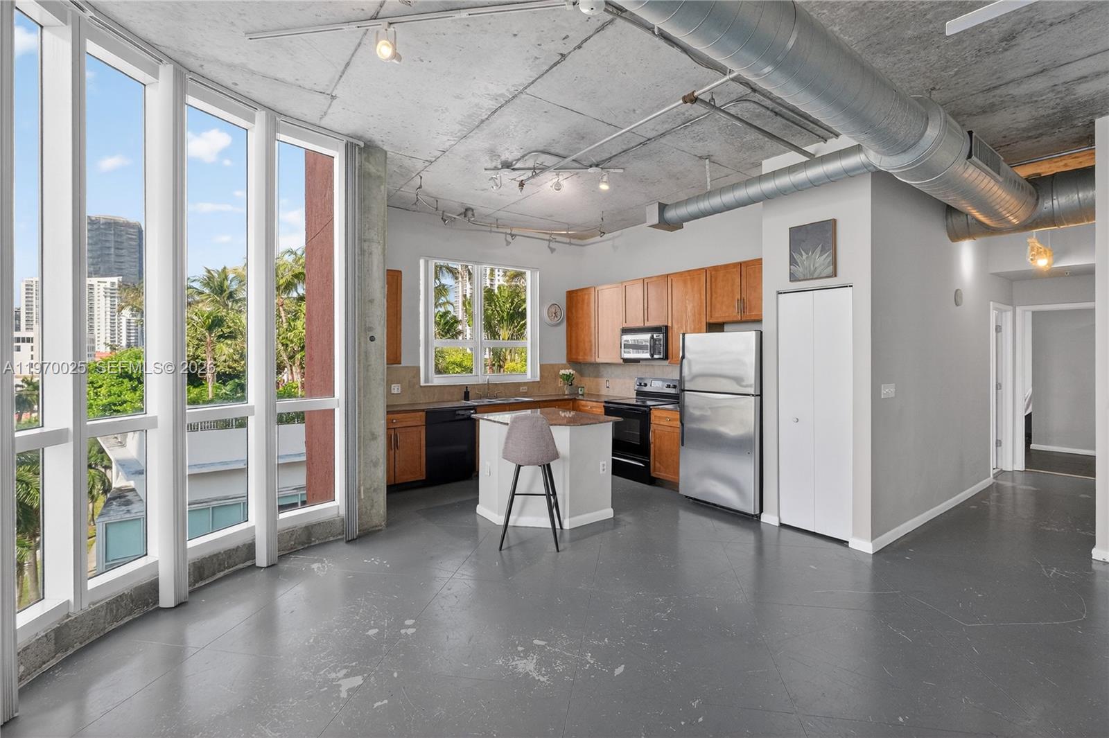 2001 Biscayne Blvd 2612