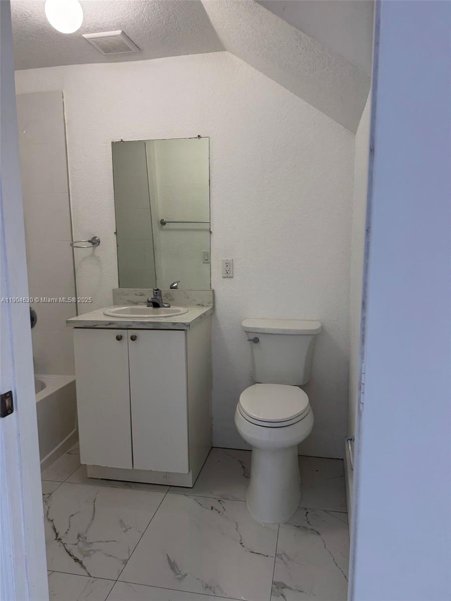 JALIL SUBDIVISION - Residential Lease