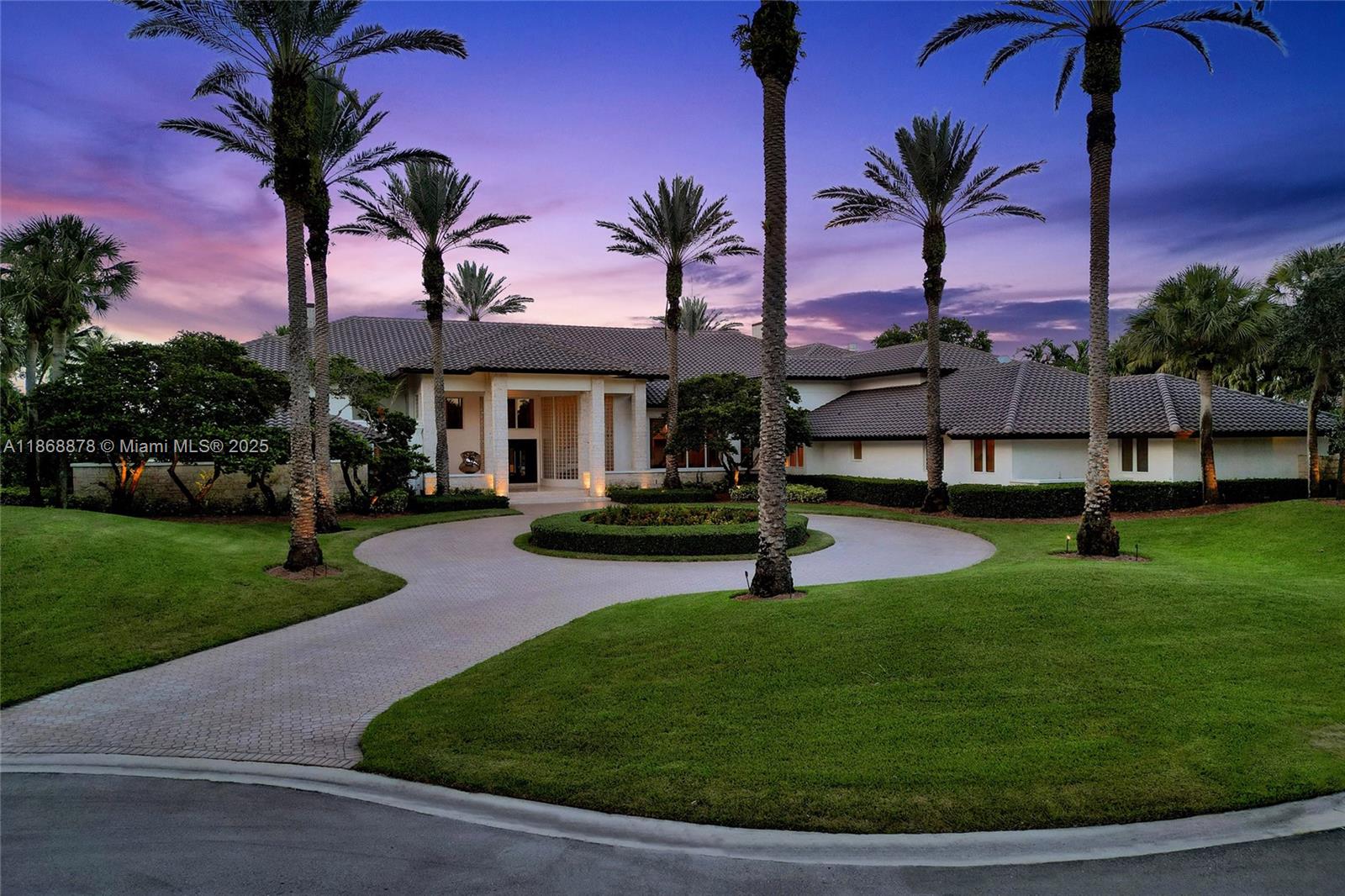 2950 Surrey Lane