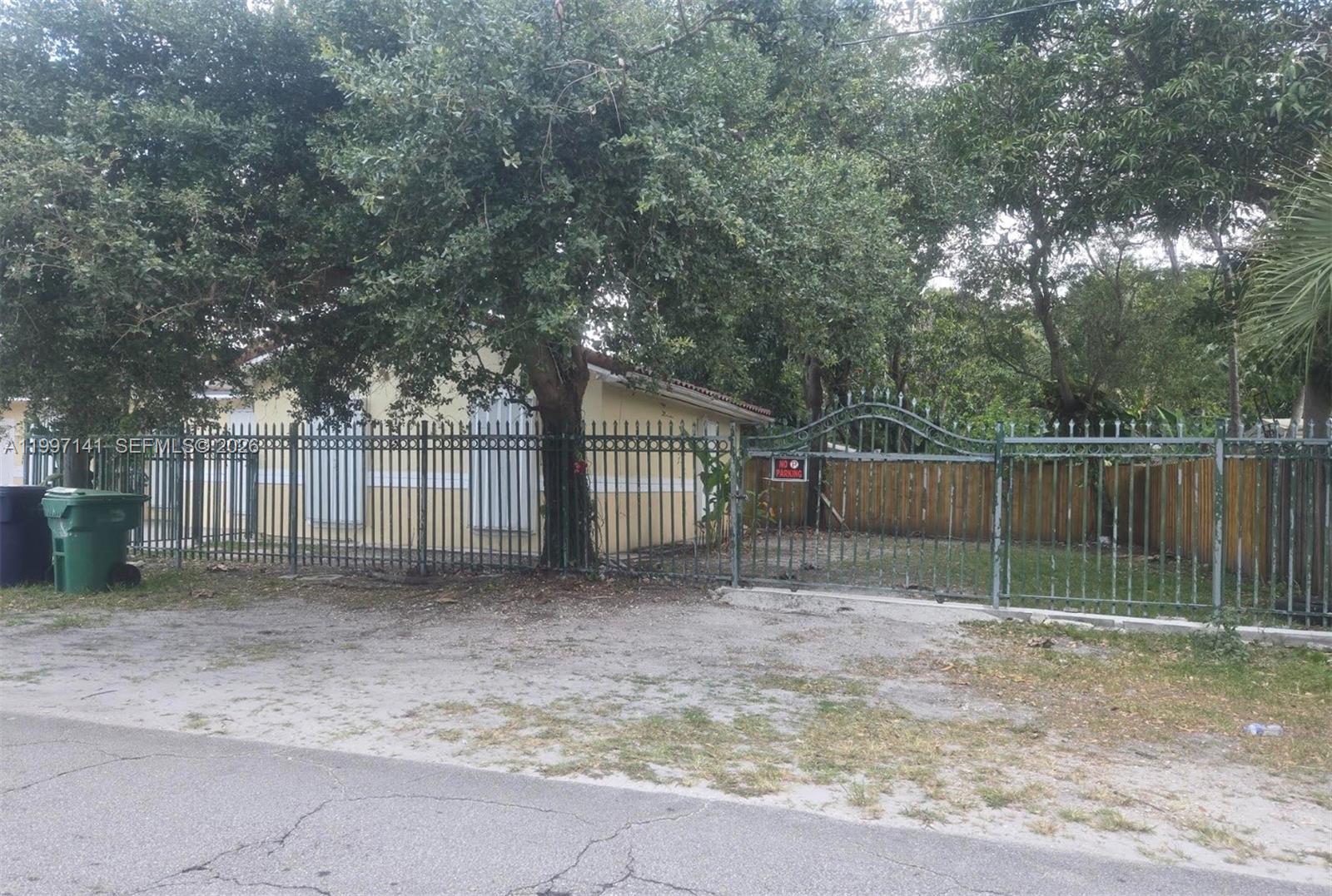 1ST ADDN TO PINEWOOD PARK - Residential Income