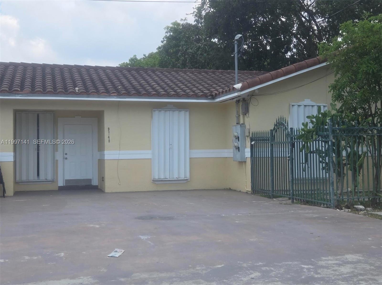 1ST ADDN TO PINEWOOD PARK - Residential Income