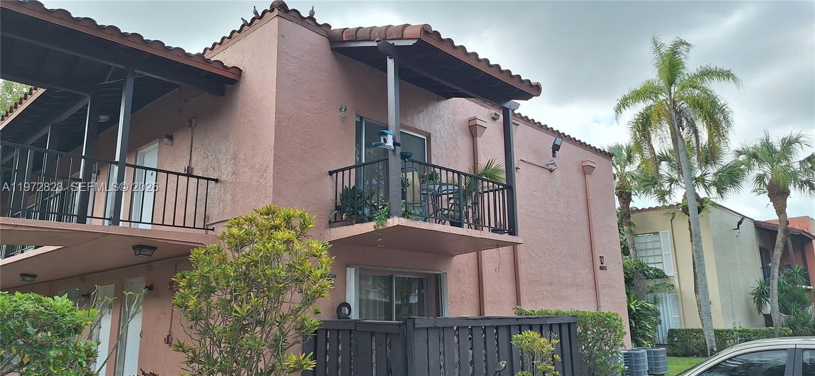 10832 N Kendall Dr U16