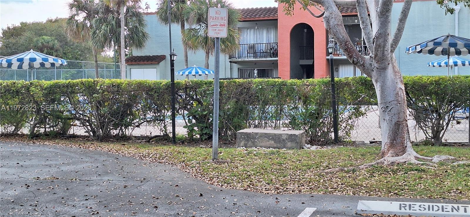 SPANISH TRACE CONDO - Residential