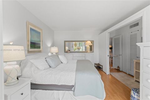 Tiny photo for 743 N Riverside Dr #4B, Pompano Beach, FL 33062 (MLS # A12026984)