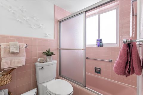 Tiny photo for 743 N Riverside Dr #4B, Pompano Beach, FL 33062 (MLS # A12026984)