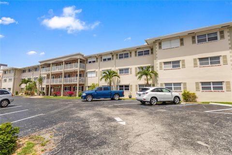Tiny photo for 743 N Riverside Dr #4B, Pompano Beach, FL 33062 (MLS # A12026984)