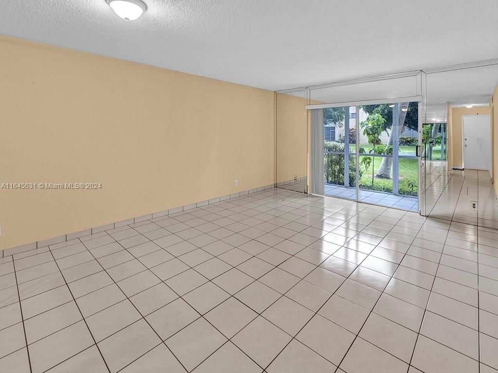Photo of 232 NE 12th Ave #108, Hallandale Beach, FL 33009 (MLS # A11645631)