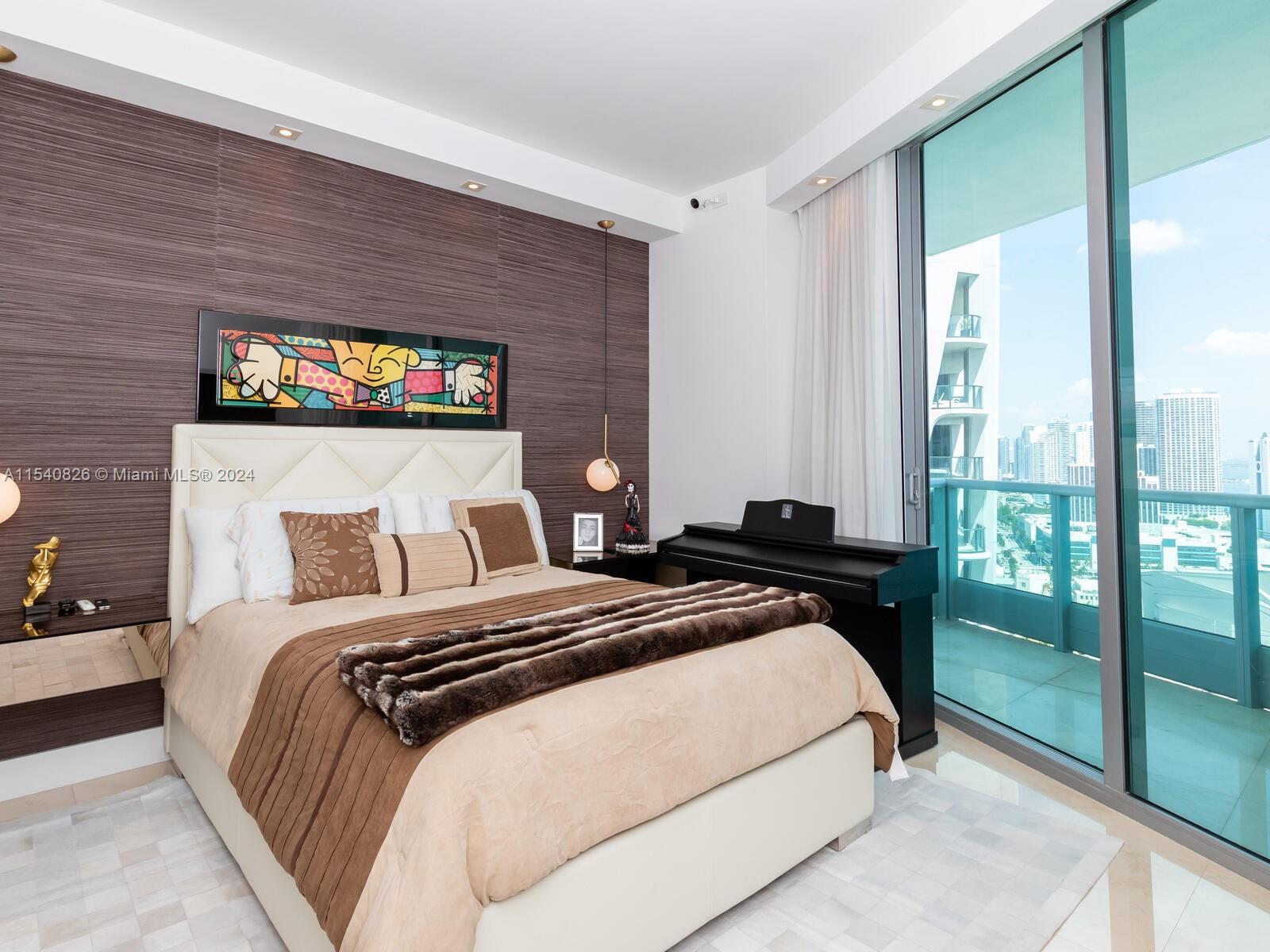 900 BISCAYNE BAY CONDO - Residential