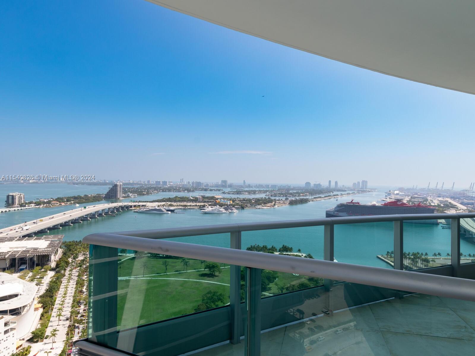 900 BISCAYNE BAY CONDO - Residential