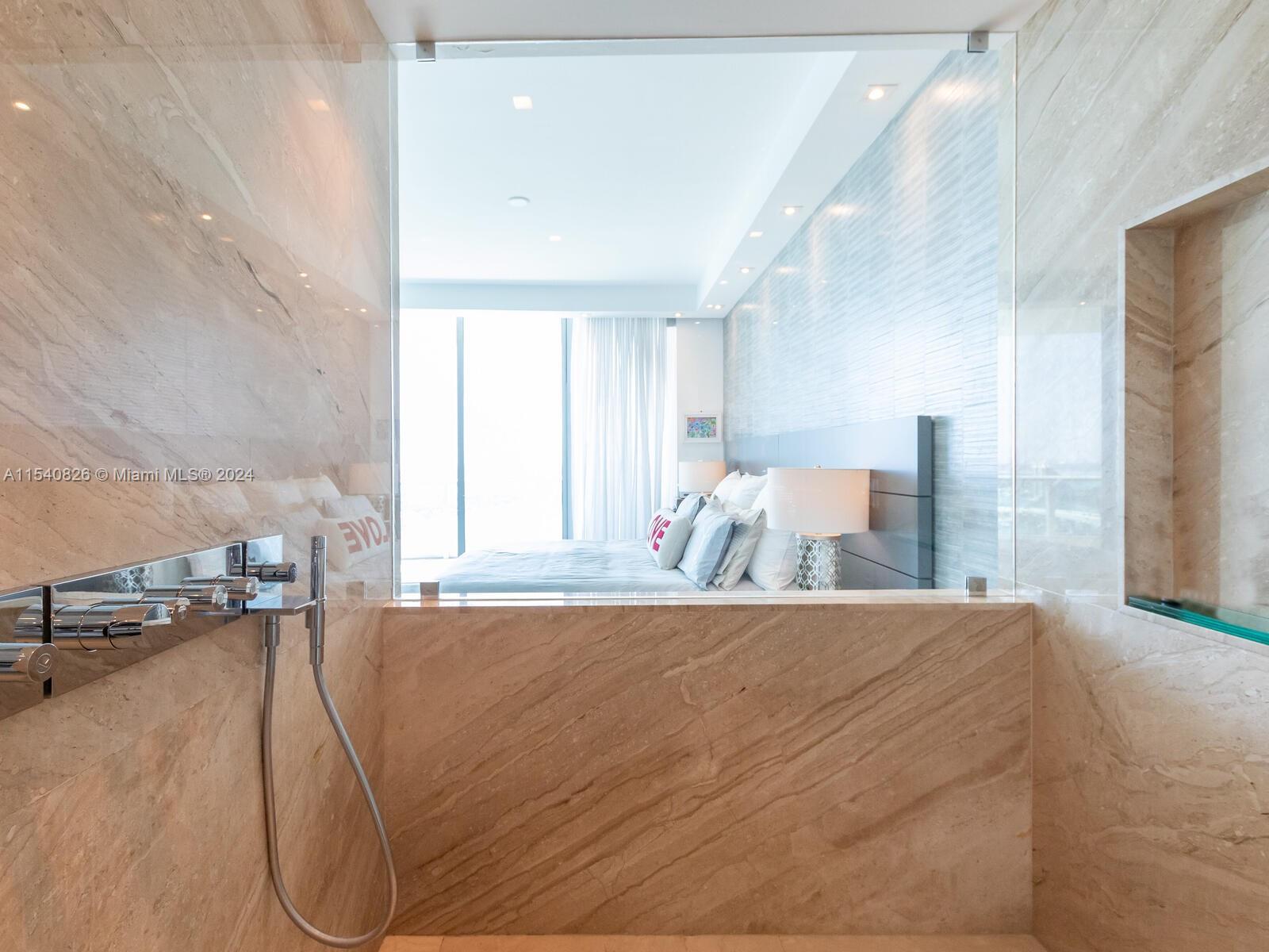 900 BISCAYNE BAY CONDO - Residential