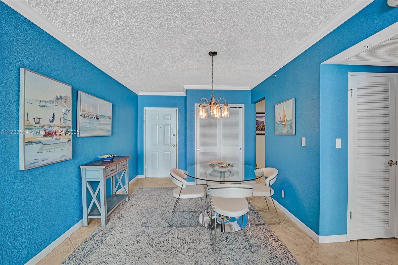 WAVE CONDO - Residential Lease