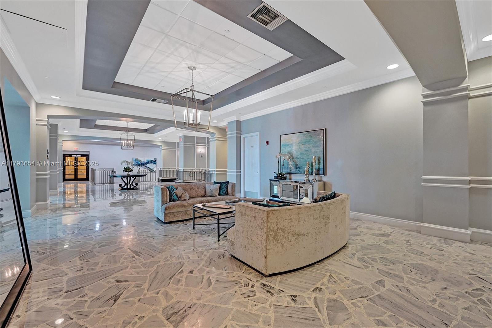 WAVE CONDO - Residential Lease