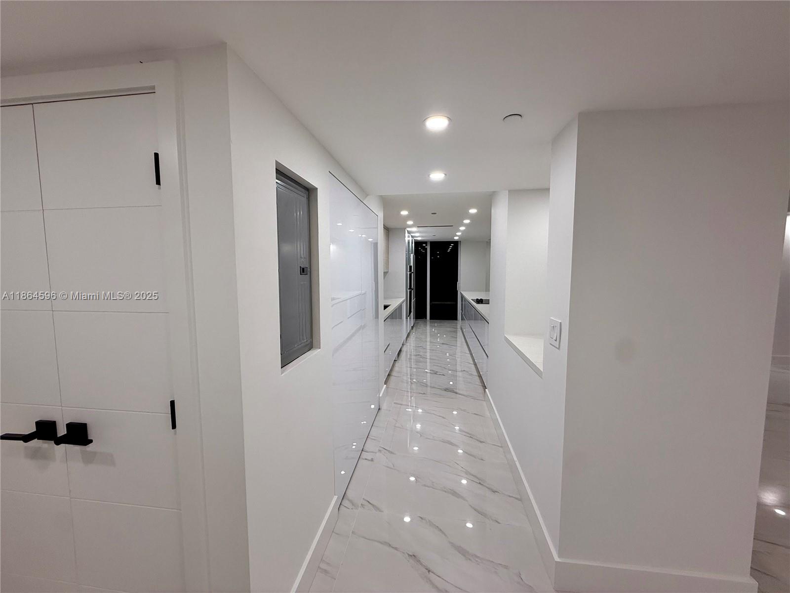 TURNBERRY ISLE CONDO - Residential