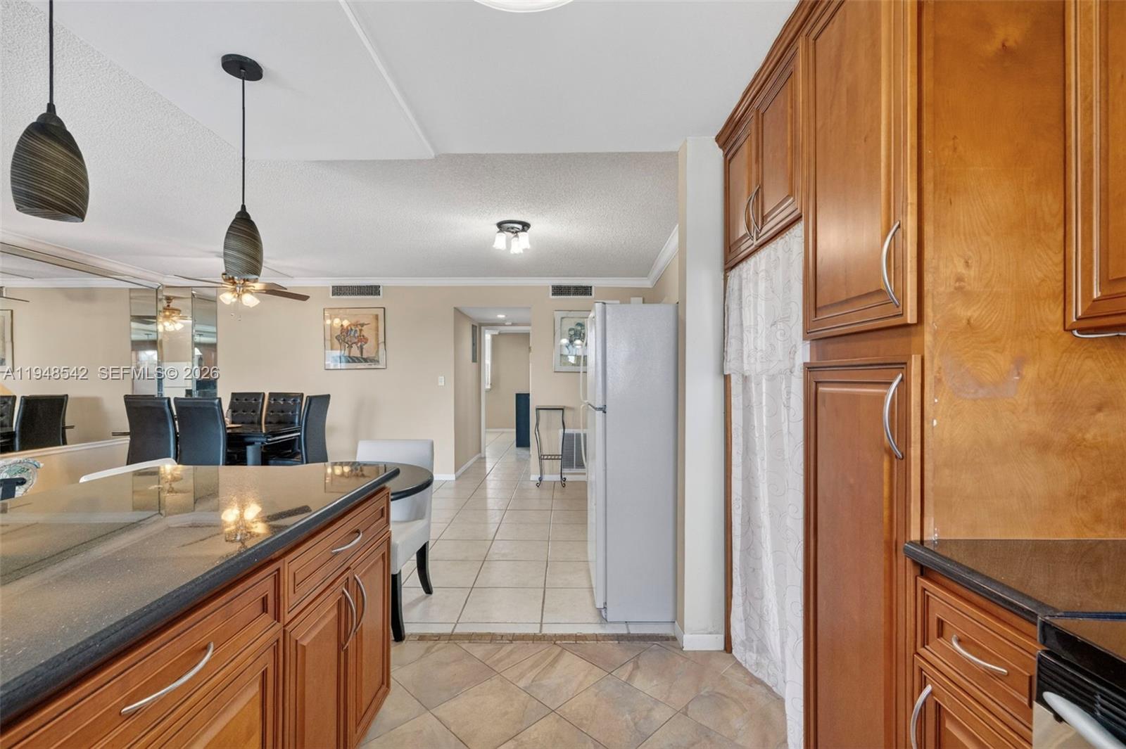 GARDEN-AIRE VILLAGE - Residential