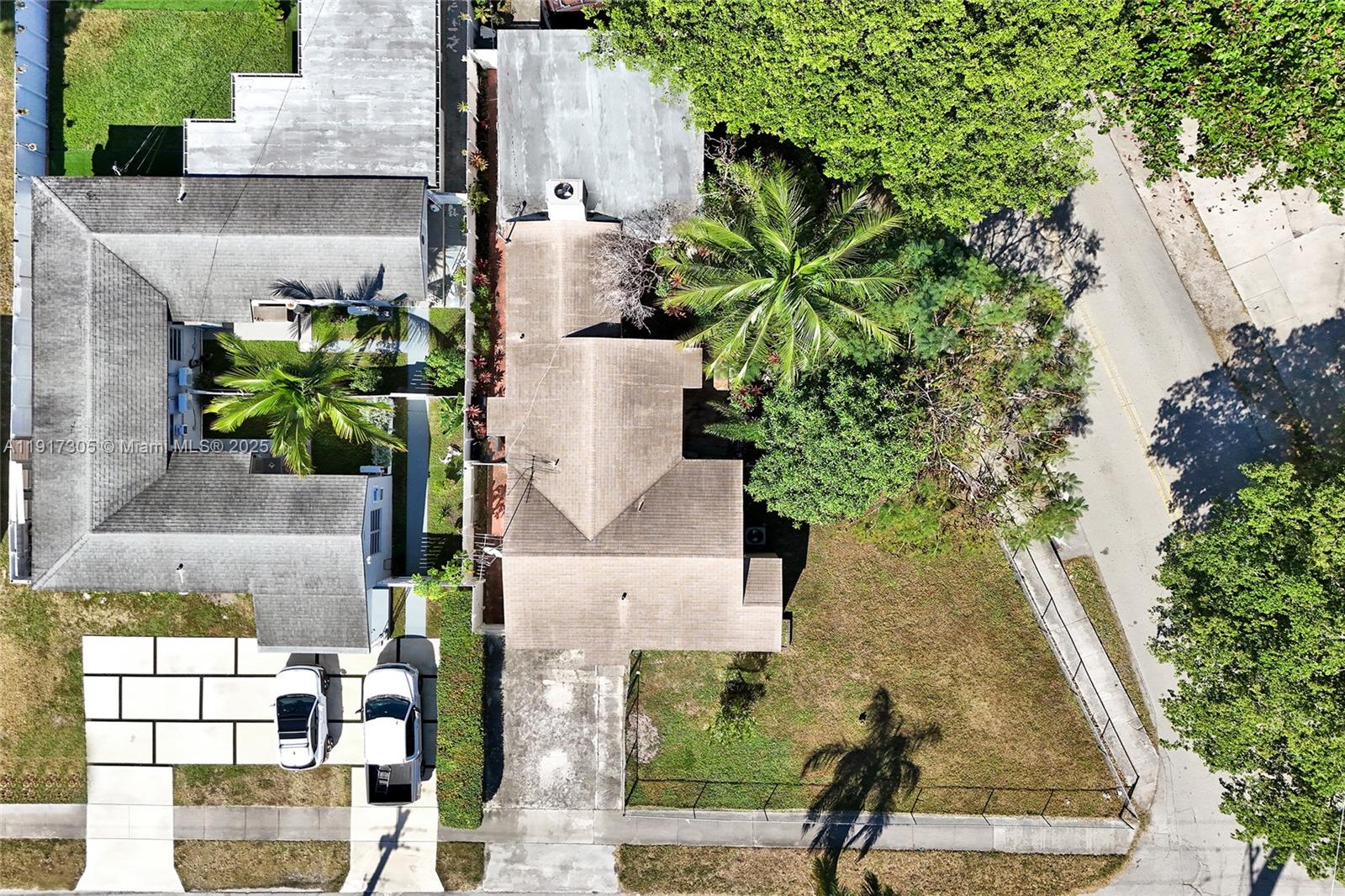 HOLLYWOOD PARK - Residential Income