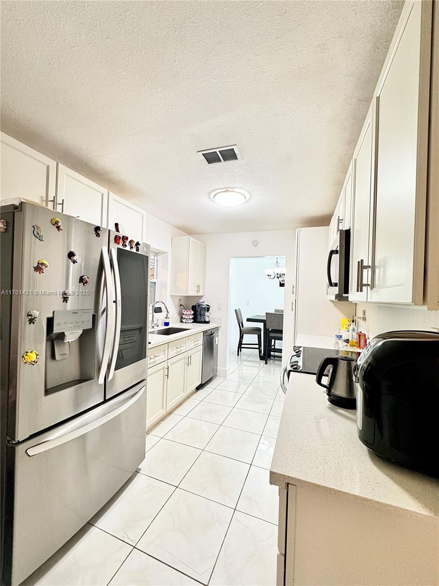 MAINLANDS OF TAMARAC LAKE - Residential