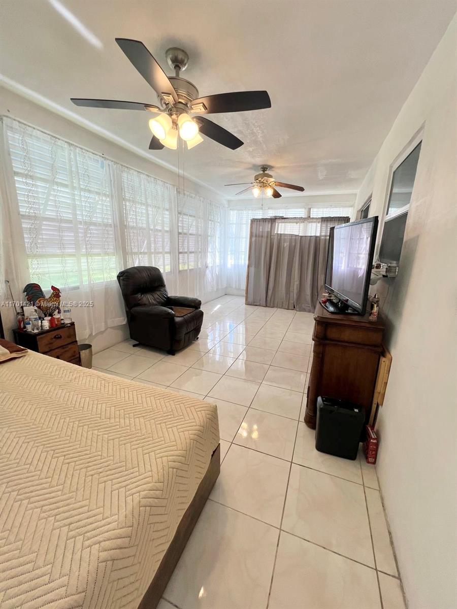 MAINLANDS OF TAMARAC LAKE - Residential