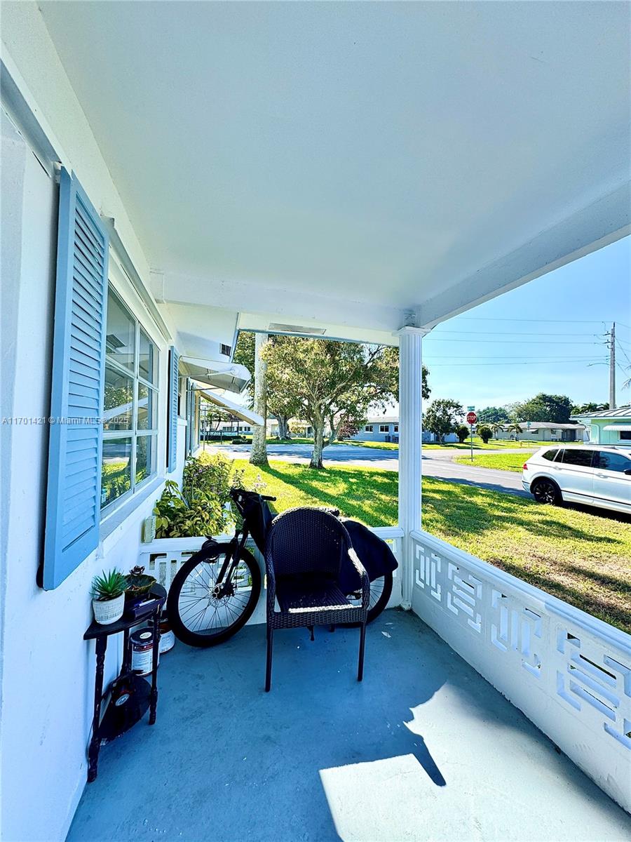 MAINLANDS OF TAMARAC LAKE - Residential