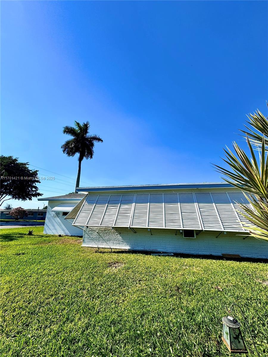 MAINLANDS OF TAMARAC LAKE - Residential