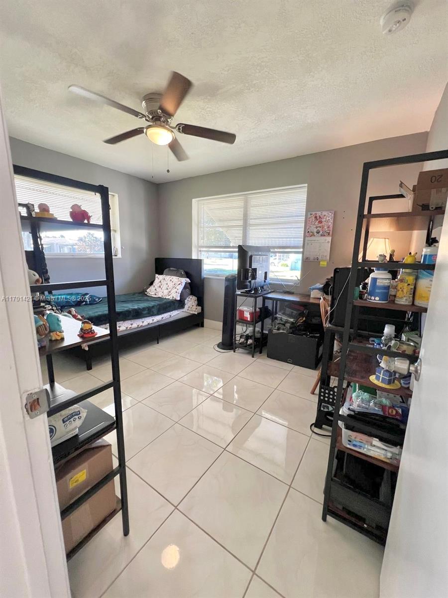 MAINLANDS OF TAMARAC LAKE - Residential