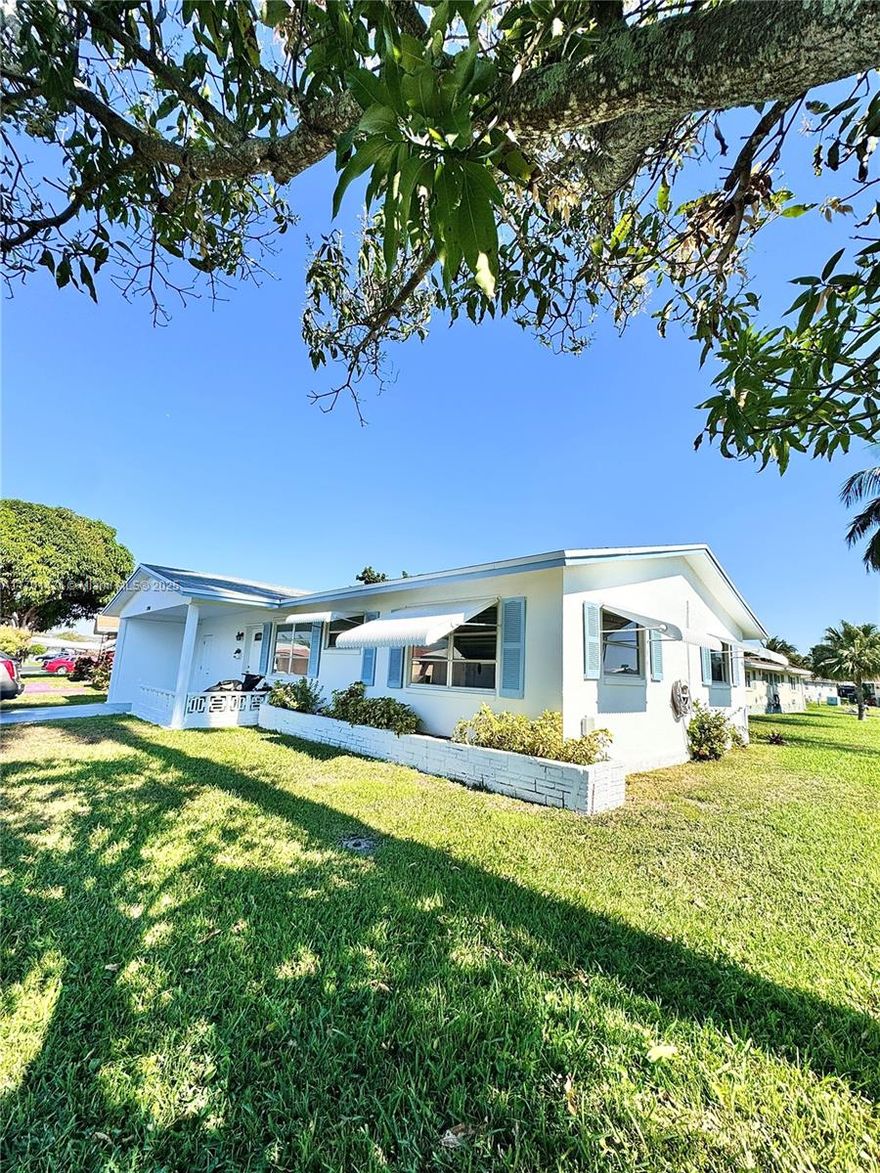 BEAUTIFUL 55 PLUS CORNER SINGLE FAMILY HOME. PROPERTY HAS 2 FLORIDA ROOMS PLUS THE TWO BEDROOMS AND 2 BATHROOMS. ONE OF THE FLORIDA ROOMS HAS INDEPENDENT ENTRANCE. FHA, CONVENTIONAL,VA ACCEPTED. Association requires a 700+ credit score.
PLEASE ATTACH PROOF OF FUNDS, DU AND PRE APPROVAL TO OFFER. Please complete due diligence and confirm all facts with association.
