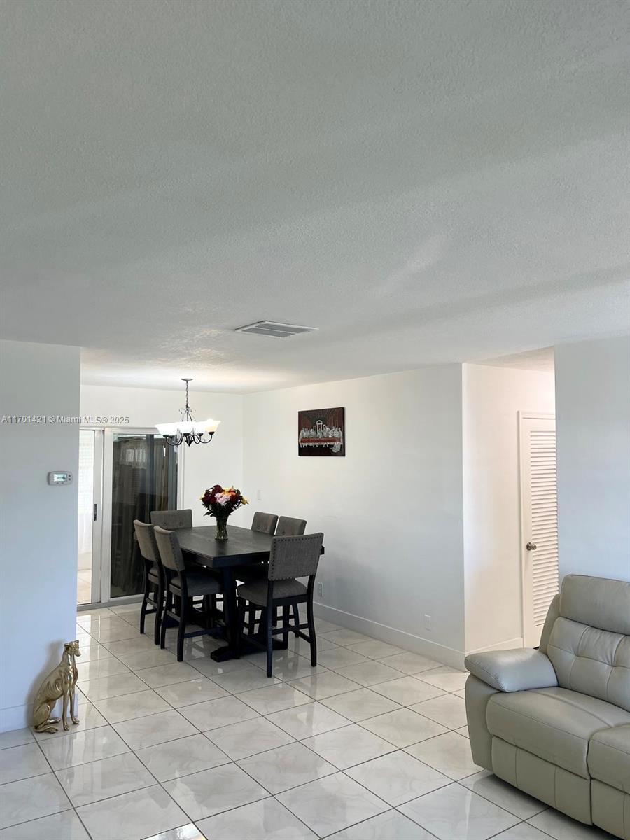 MAINLANDS OF TAMARAC LAKE - Residential