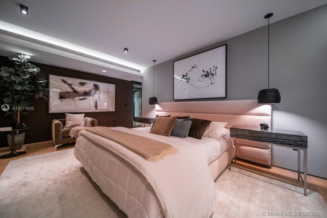 NORMANDY GOLF COURSE - Residential