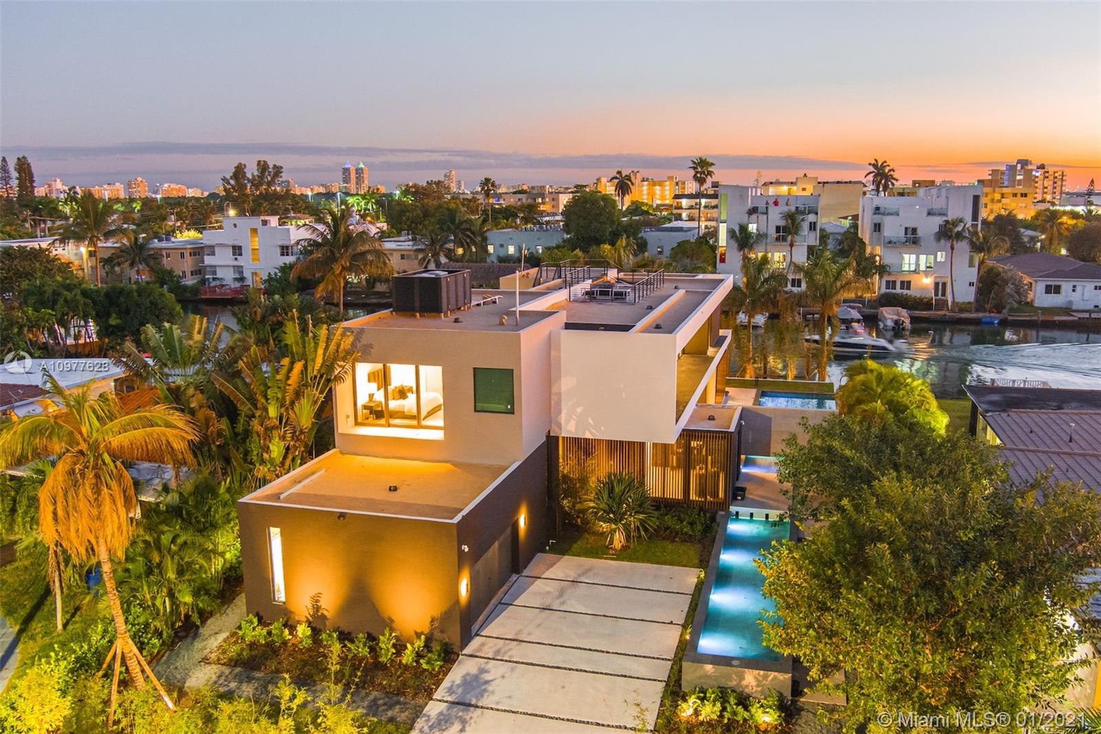 NORMANDY GOLF COURSE - Residential