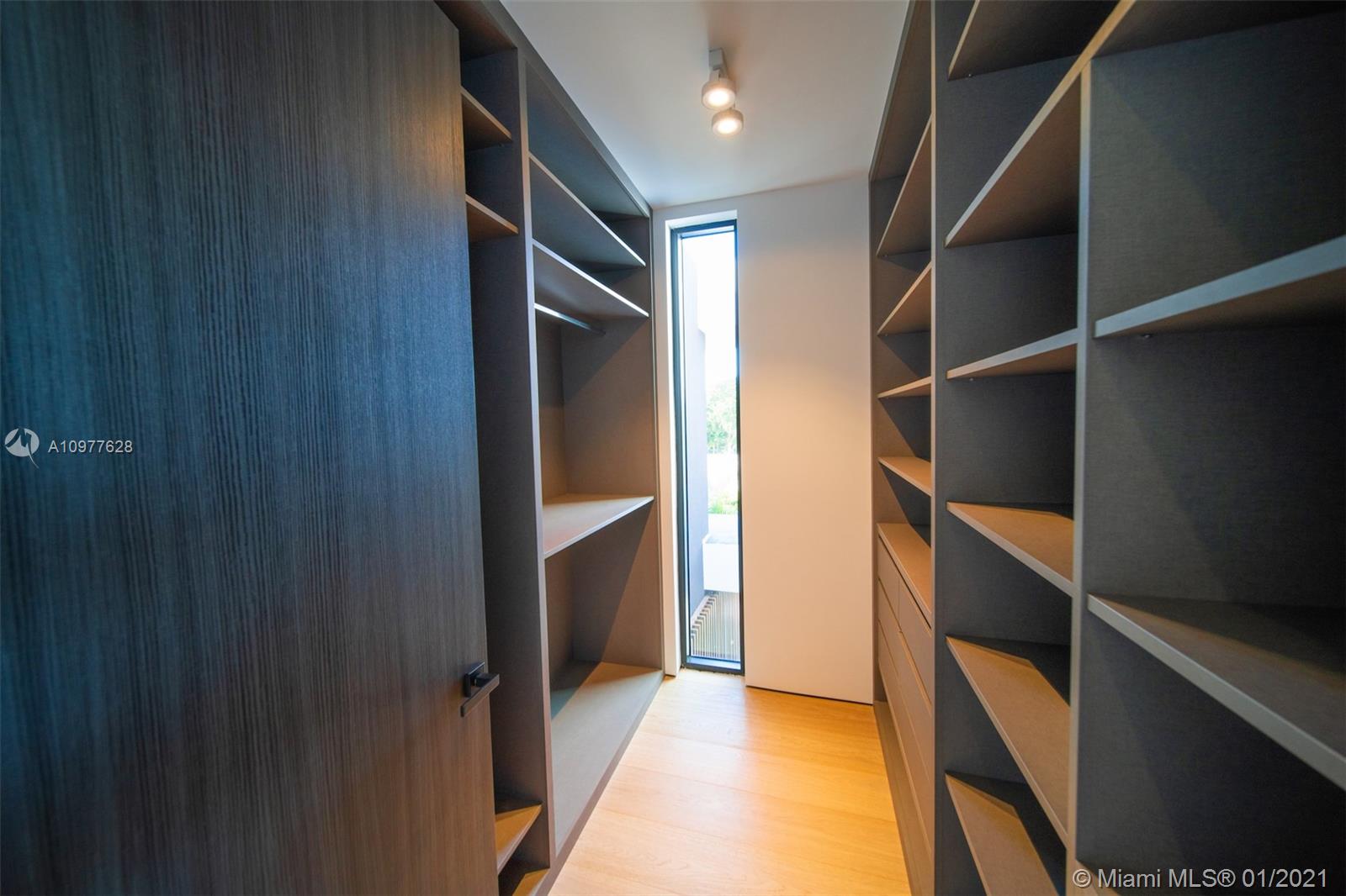 NORMANDY GOLF COURSE - Residential