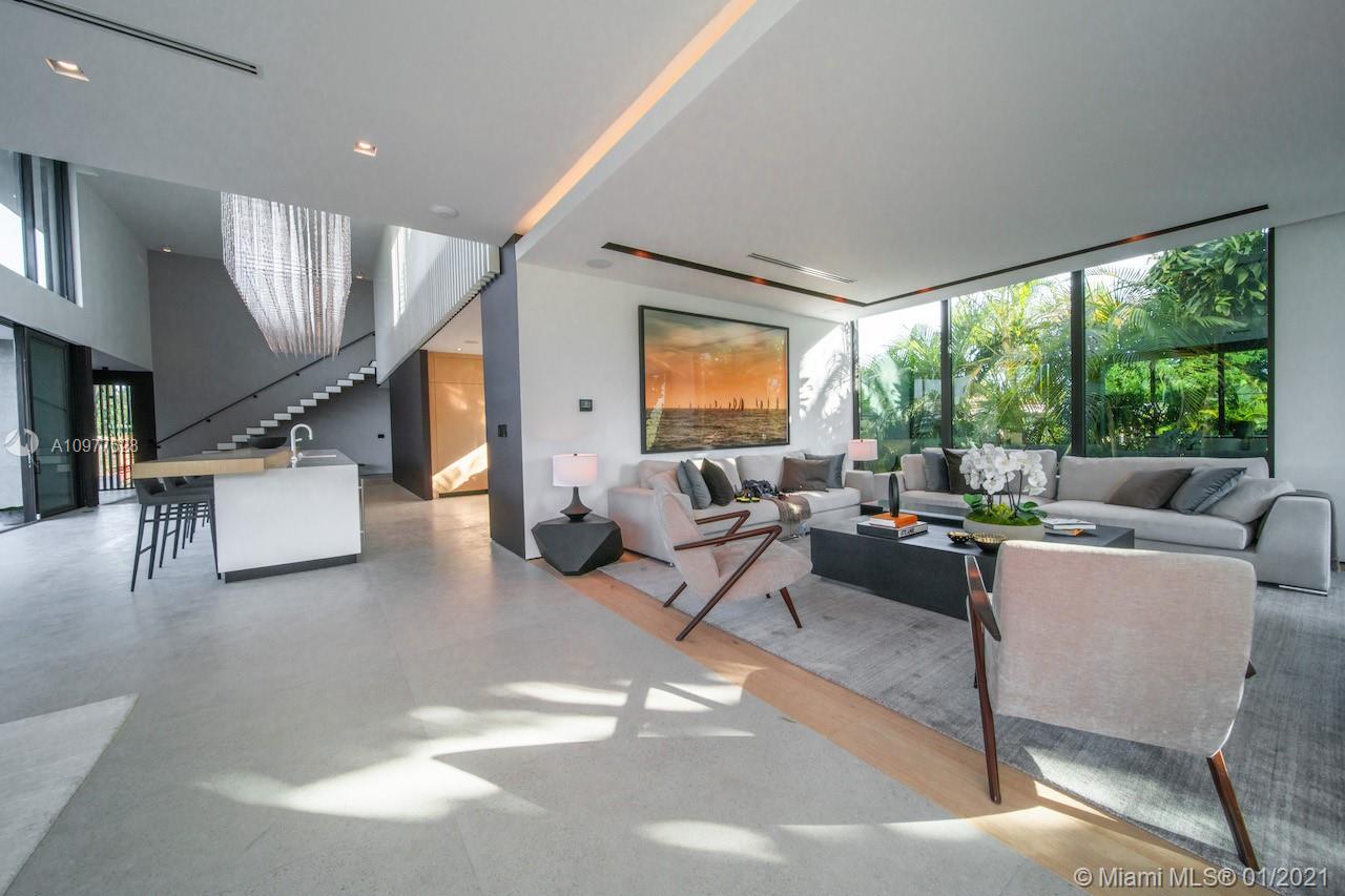 NORMANDY GOLF COURSE - Residential