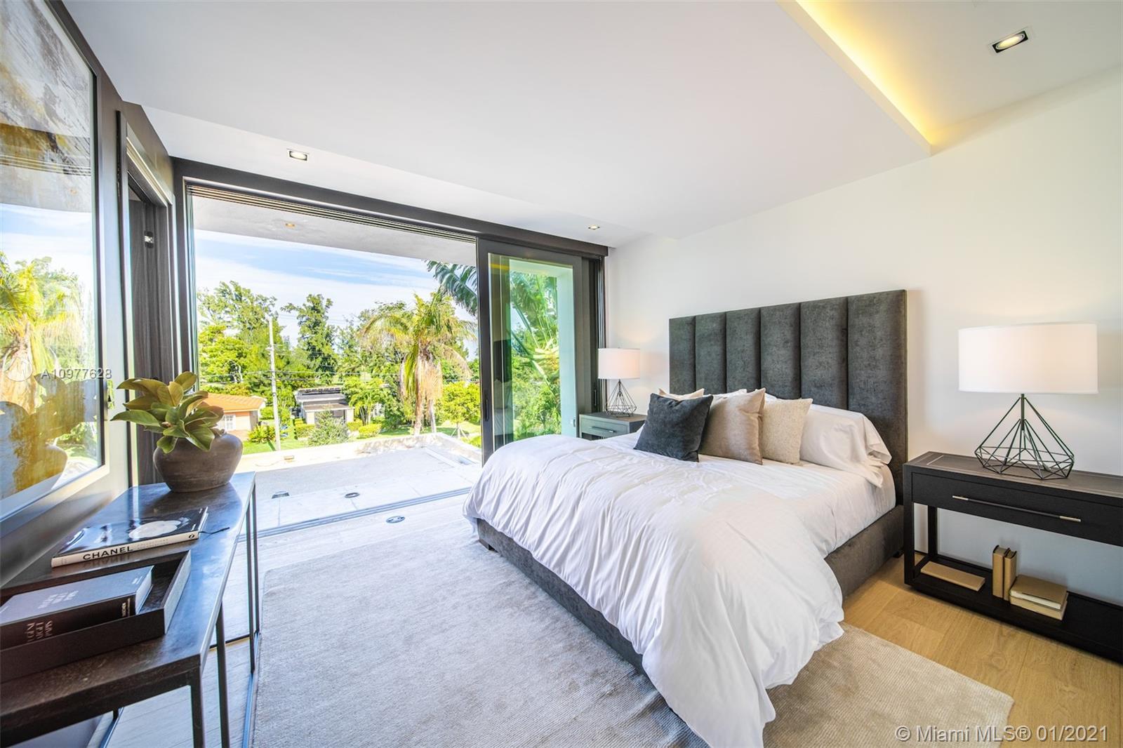 NORMANDY GOLF COURSE - Residential