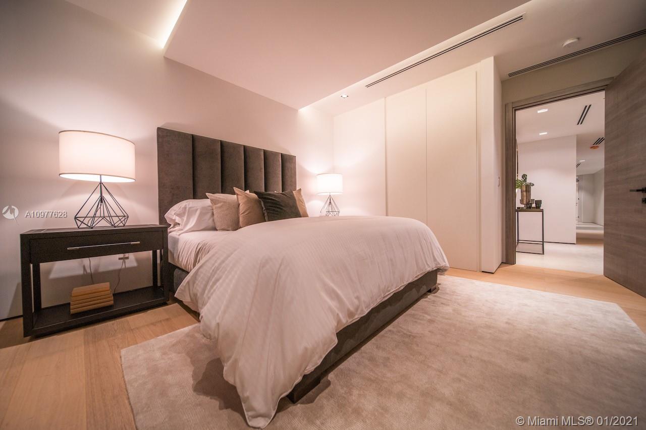 NORMANDY GOLF COURSE - Residential